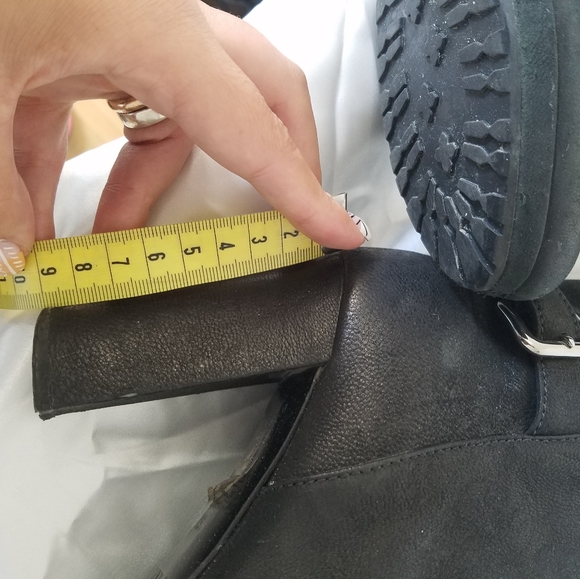 AUTHENTIC PRADA BOOTS - Picture 9 of 13